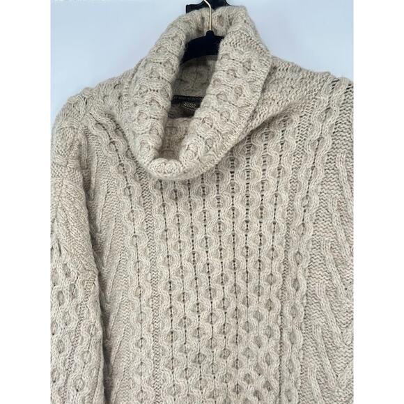 Inis Crafts Sweater Womens M Tan Wool Turtleneck Cable Knit Ireland Fisherman - Picture 2 of 7